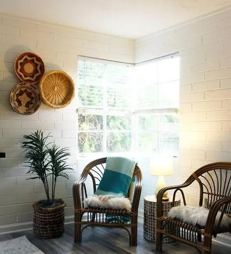 Adorable Ground Level Boho Blocks From Dwntn-c * Tempe